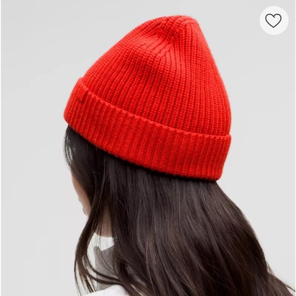 NWT Close-Fit Wool-Blend Ribbed Knit Beanie / MPKH - Picture 3 of 3